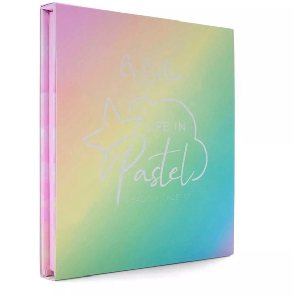 BeBella Life in Pastel Matte Shimmer
Glitter 16 Color Pastel Eyeshadow Palette - Picture 7 of 8